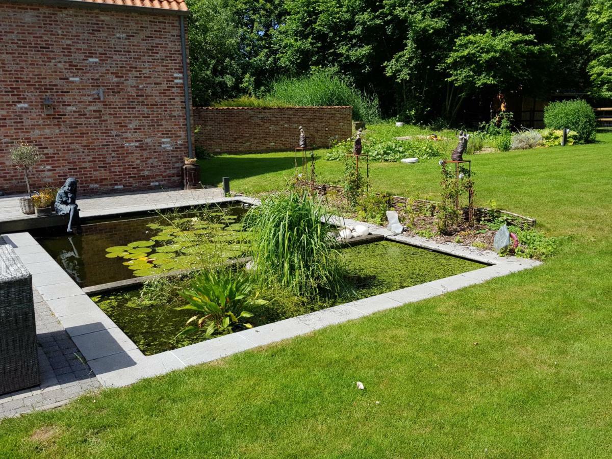 Вилла The Two Oaks - Private Garden For Guests Hertsberge Экстерьер фото