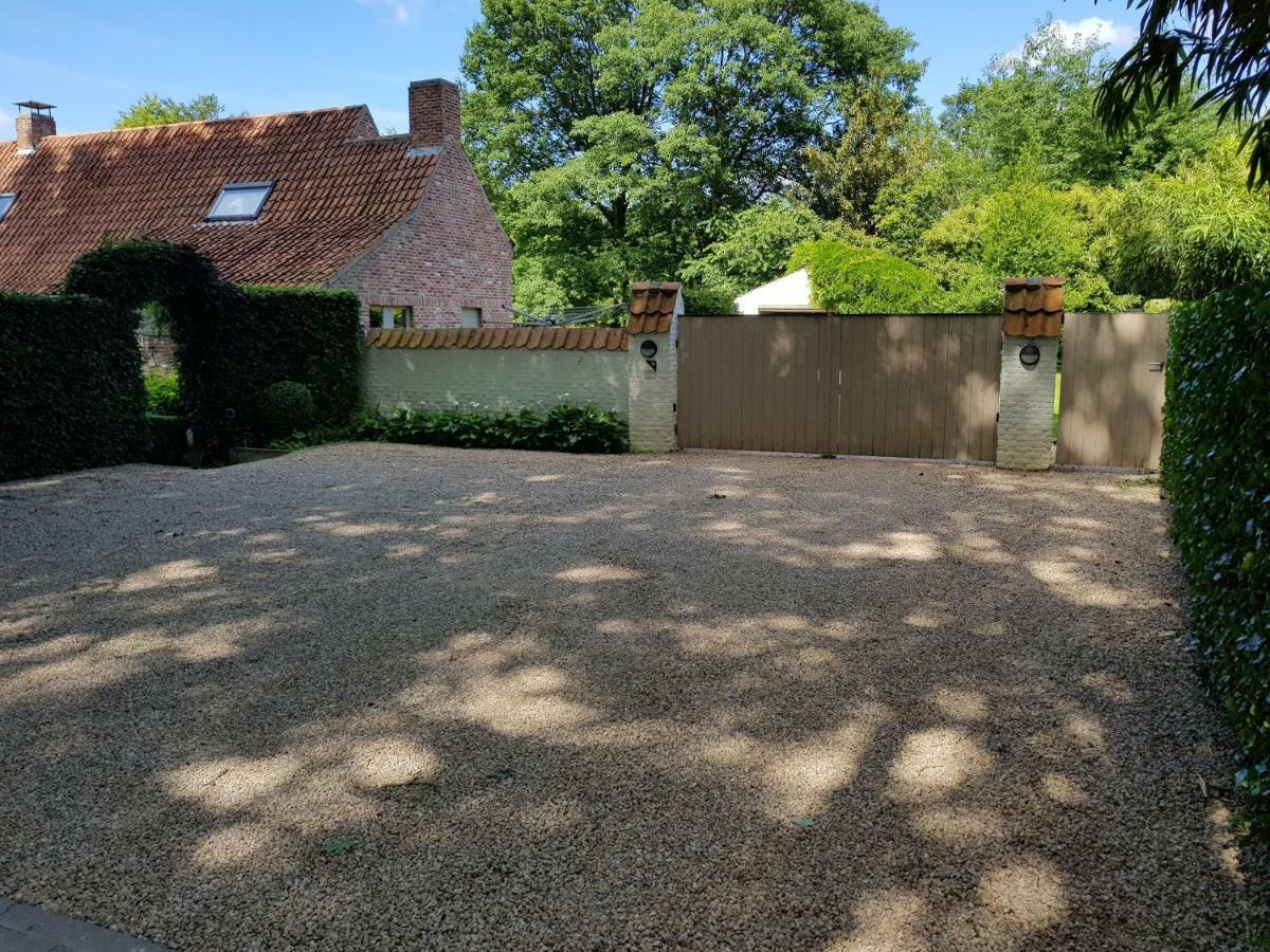 Вилла The Two Oaks - Private Garden For Guests Hertsberge Экстерьер фото